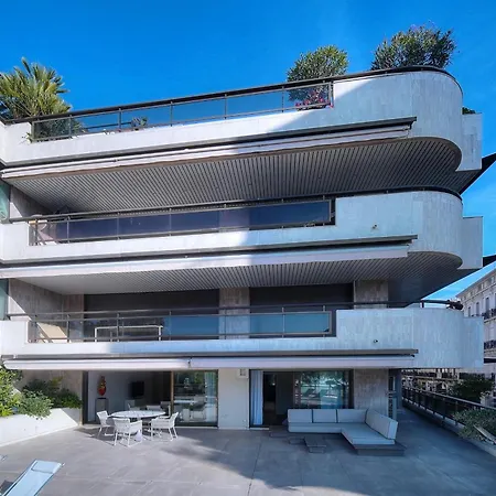 Ref 1429 - Croisette - Sea View For Rent * Cannes