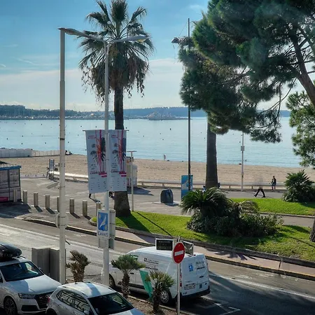 Ref 1429 - Croisette - Sea View For Rent * Cannes