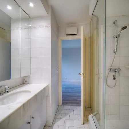 Ref 1429 - Croisette - Sea View For Rent Cannes